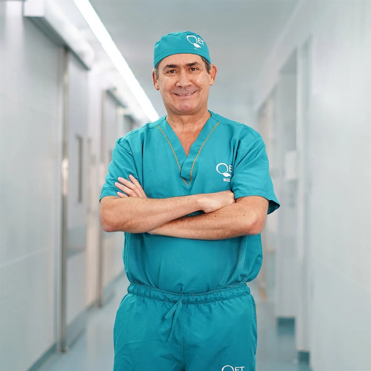 Dr. Sergio Arango Cuartas, cirujano plástico en Medellín